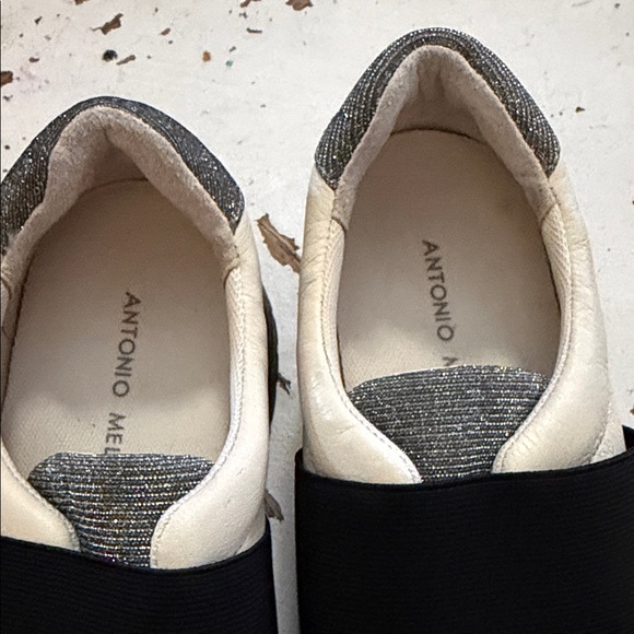 Michael Antonio Cream and Silver Sneakers - Picture 7 of 8